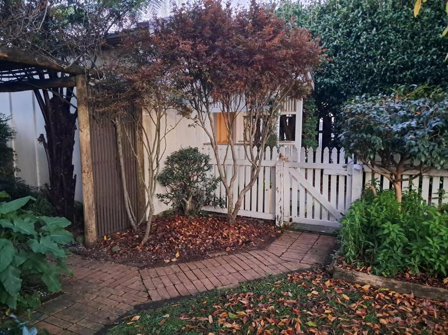 Secret Cottage Waitara Exterior foto